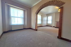 Dining Room - click for photo gallery